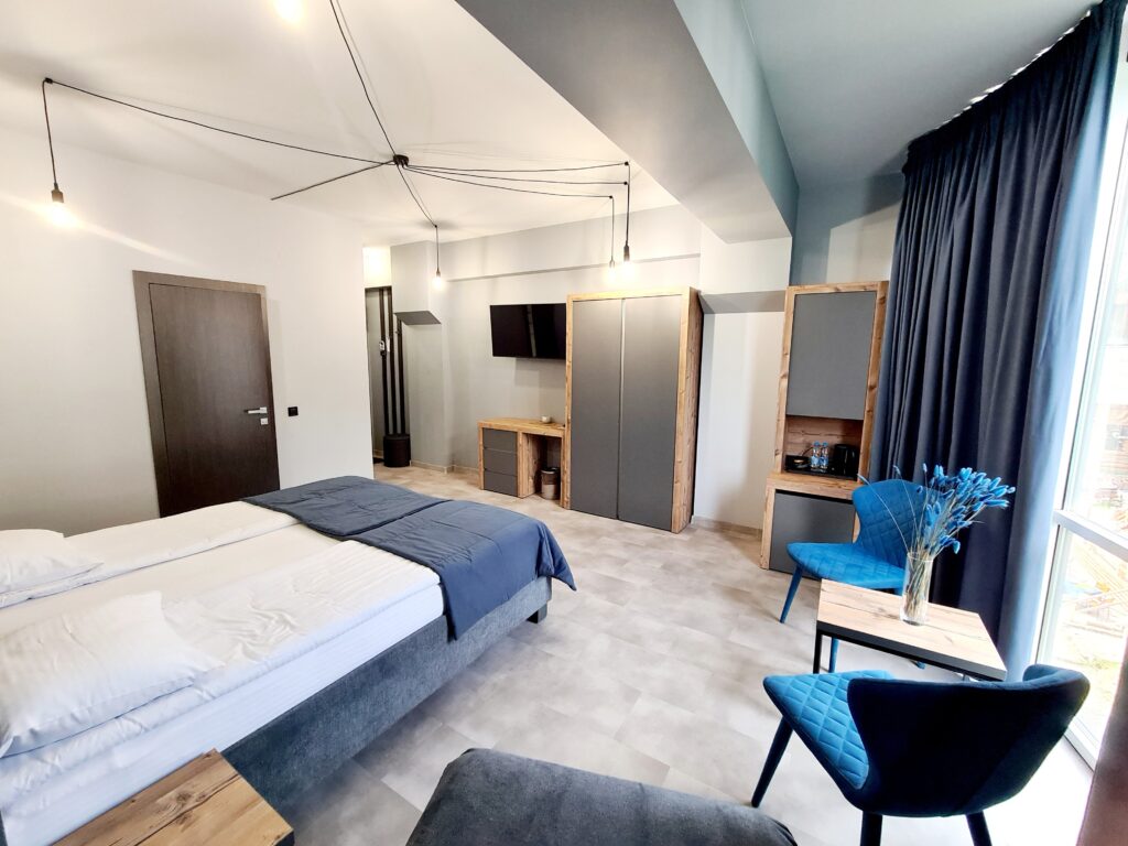 В отеле Blue Mountain заказать Deluxe room в буковеле фото №4